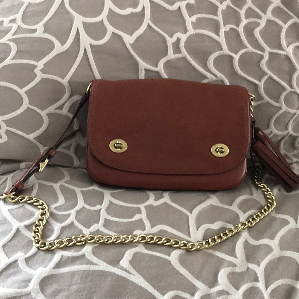 Coach leather bag with gold chain strap